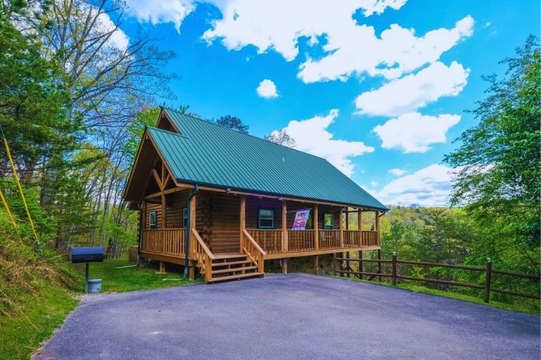 6 Reasons Why a Gatlinburg Cabin is a Perfect Family Vacation Spot